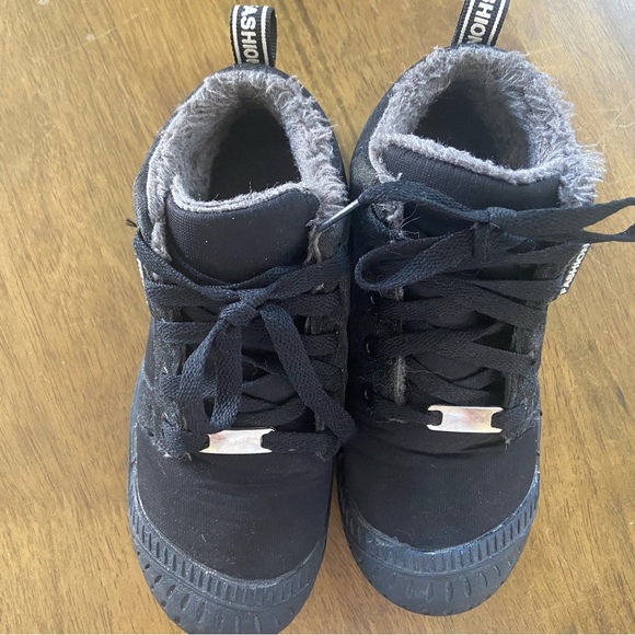 Fashion-3 Snow Sneakers, Black - Picture 2 of 5